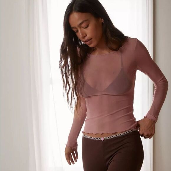 Out From Under Libby Sheer Mesh Long Sleeve Lettuce Hem Top Mauve Pink Medium - Picture 1 of 16